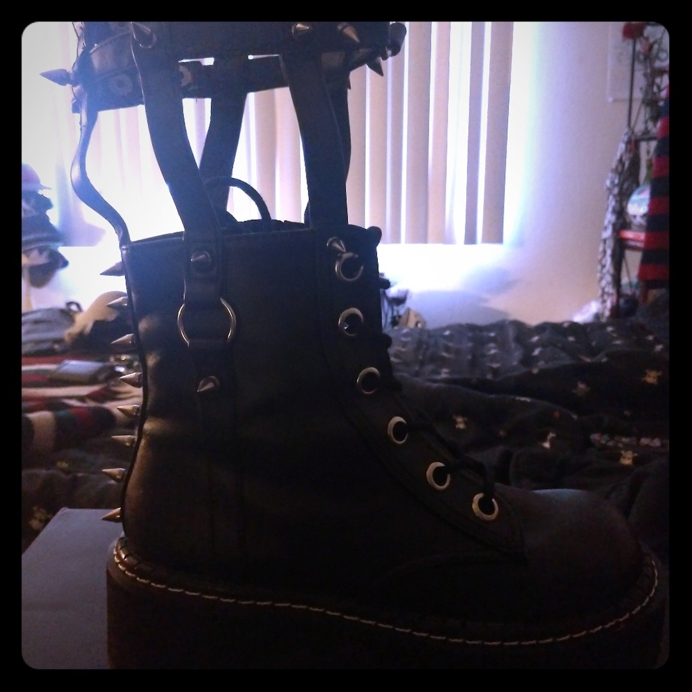 2" Platform Ankle Boots w/Cage Style